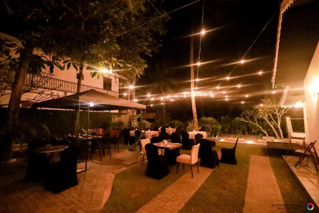The Branch B&B Negombo Exteriör bild