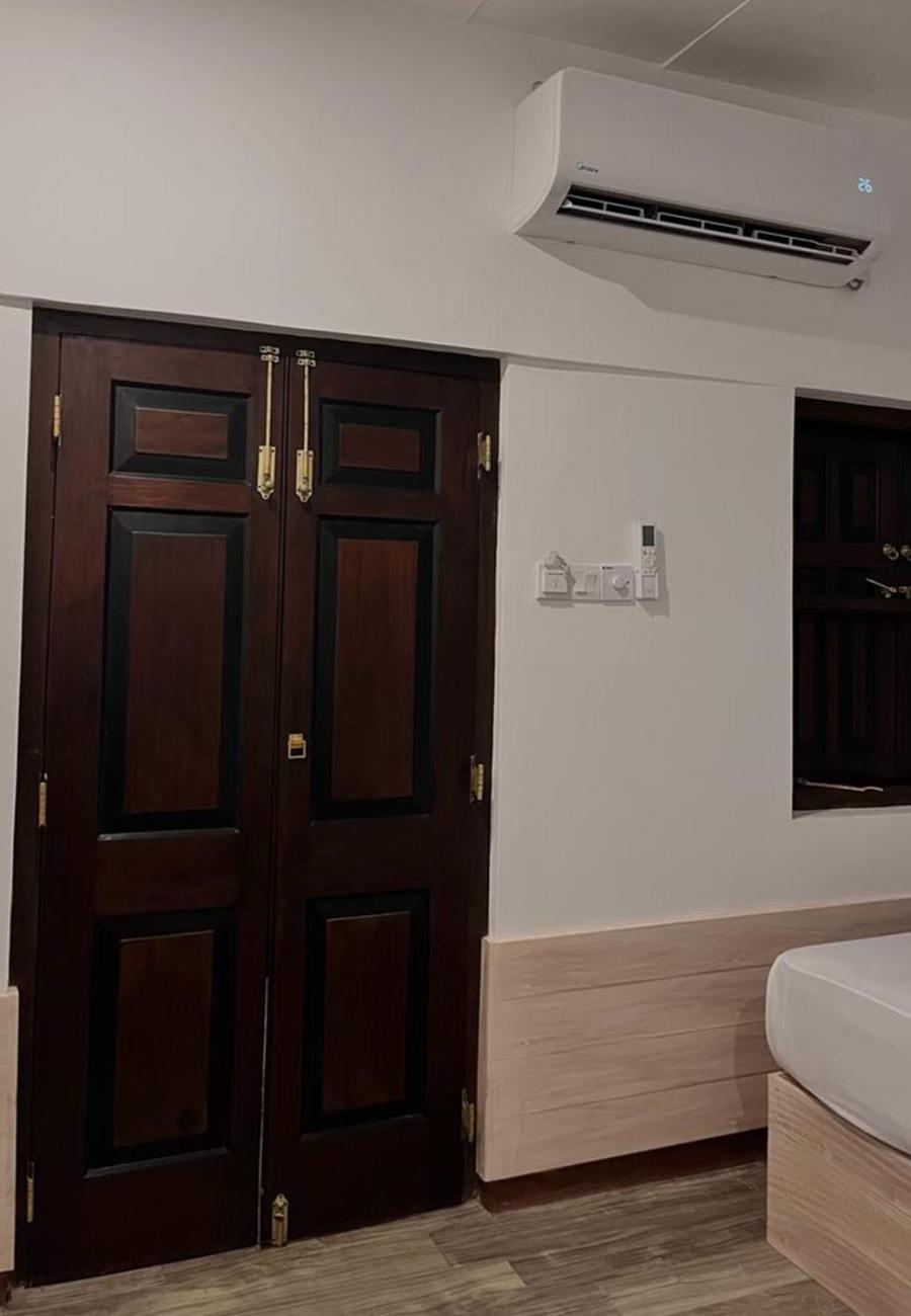 The Branch B&B Negombo Exteriör bild